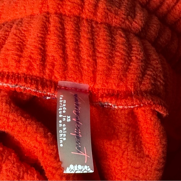 NWOT Free people movement fleece joggers with pockets. - Picture 7 of 10
